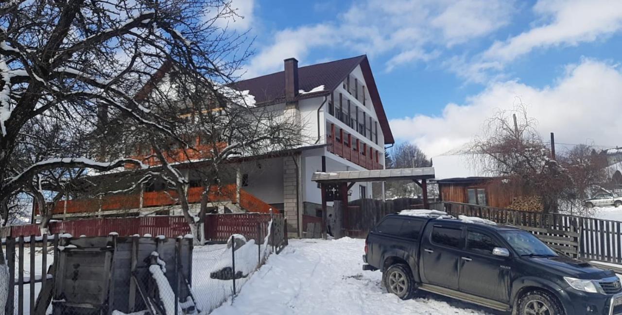 Perla Hotel Colibita Luaran gambar