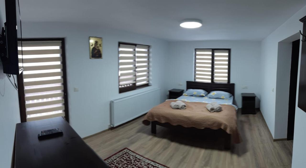 Perla Hotel Colibita Luaran gambar
