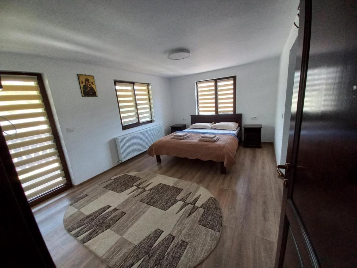 Perla Hotel Colibita Luaran gambar